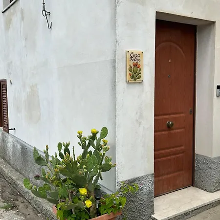 Casa Felice Caria